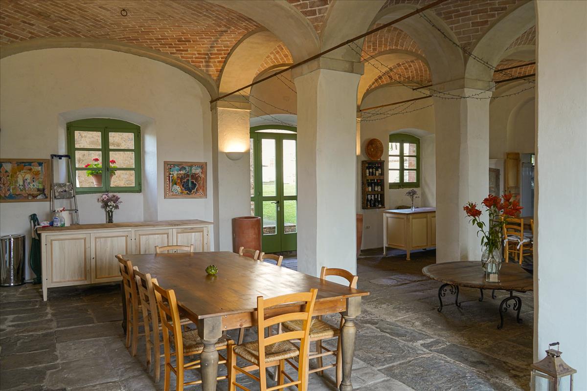 Property Image 8fe2ebaa-1f2d-4714-b069-5328cb134454