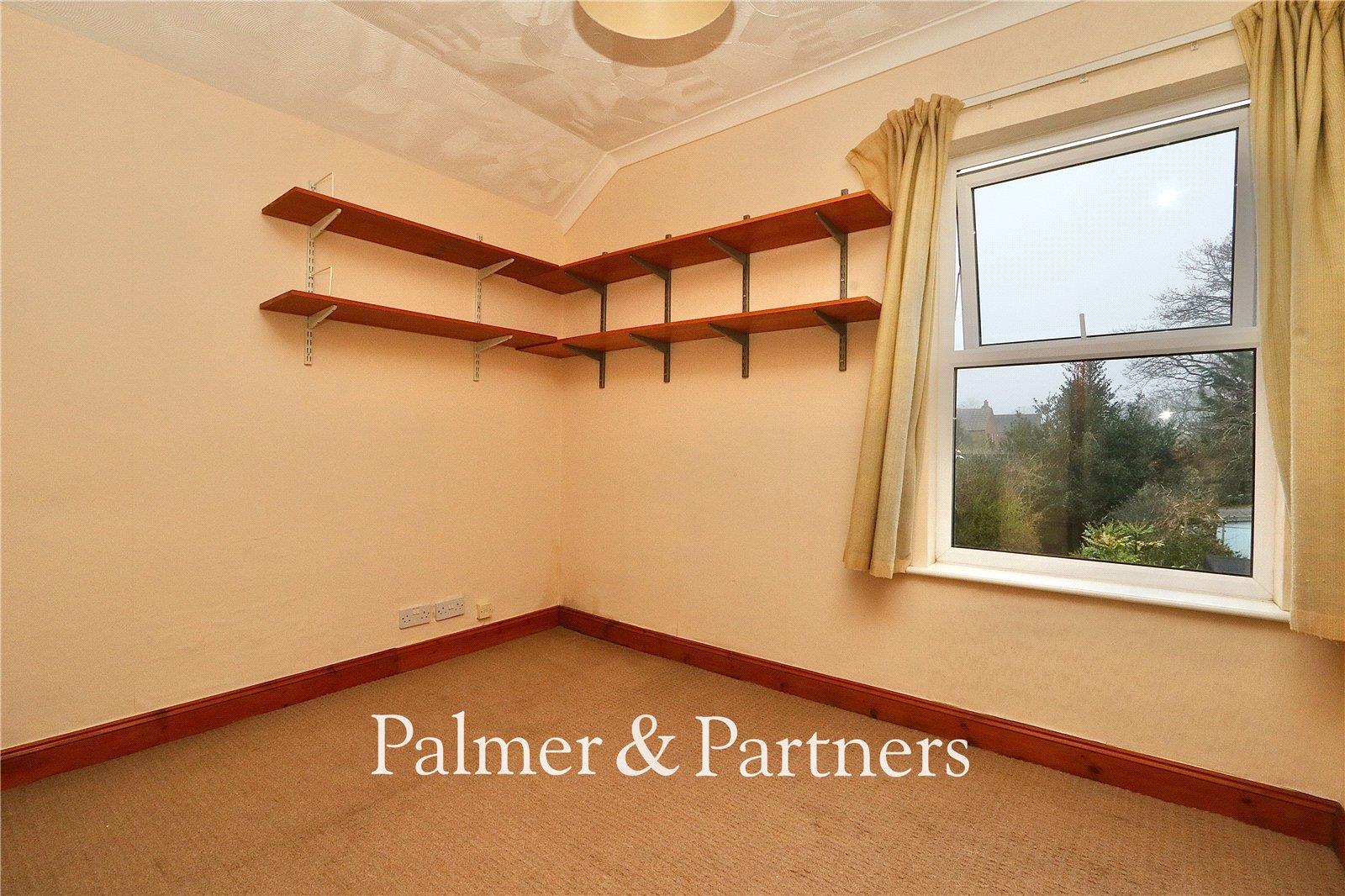 Property Image 8fe78b8b-be63-4f54-91a0-990c18680c1c