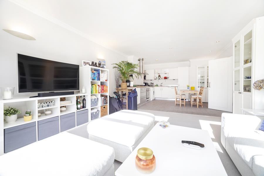 Property Image8ff0d9b7-2e91-42bd-8350-40246e664dcd