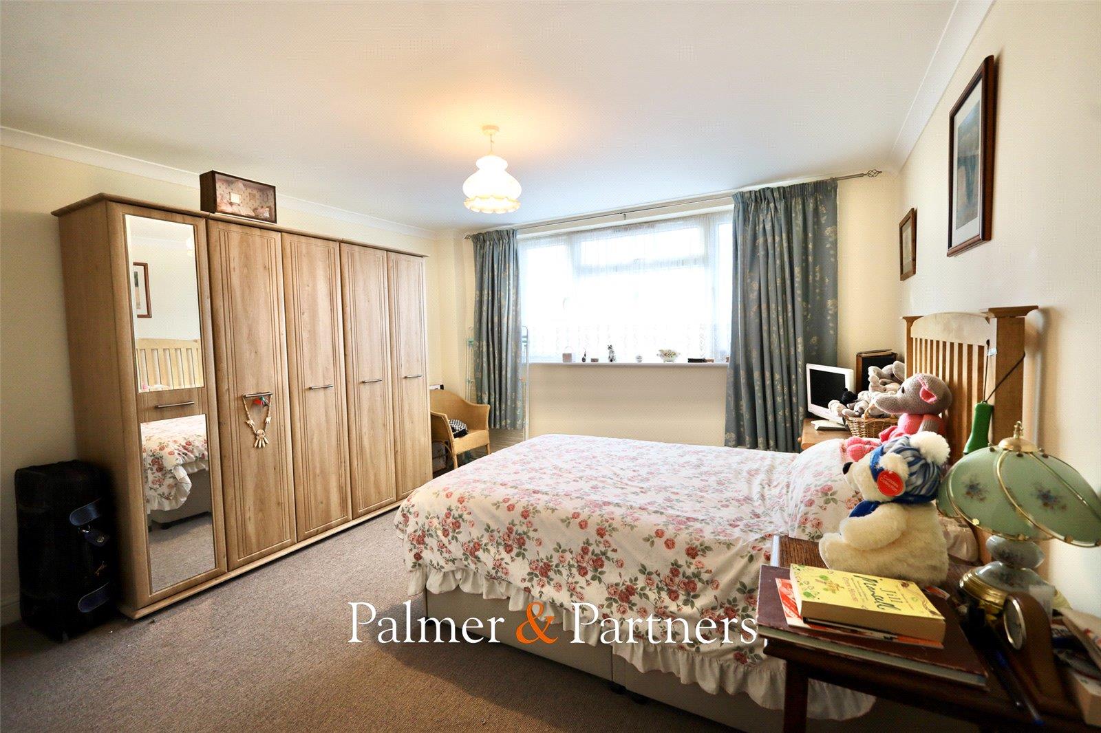 Property Image 8ff29b8c-ecea-44b0-8003-8c3024f7d5c2