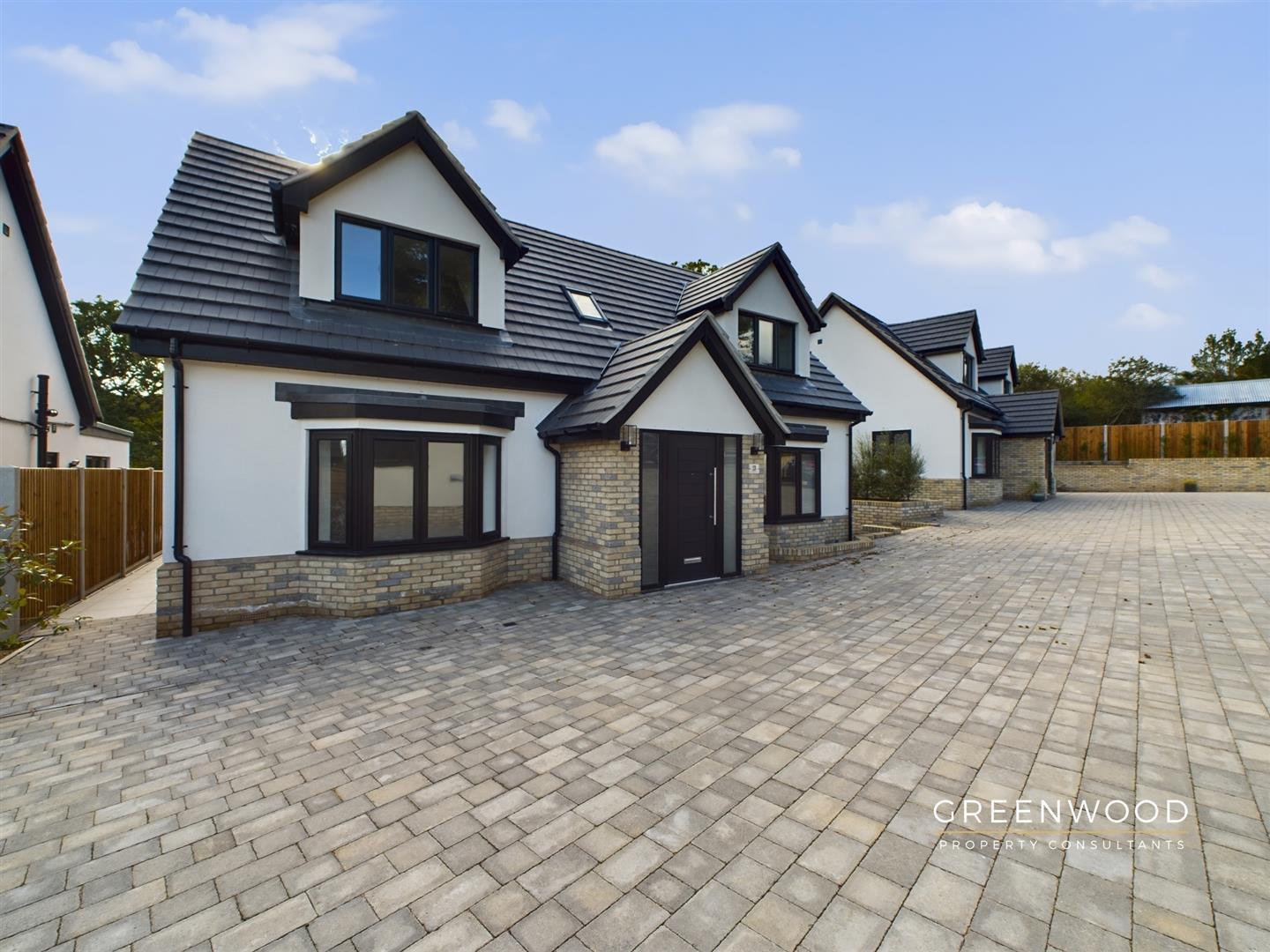 Property Image 8ff6b90b-d589-4d87-a872-686d3835d6a7