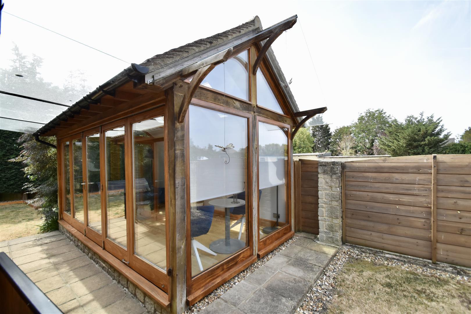 Property Image 8fface8e-cd6f-4b50-b510-ace3acddaeab