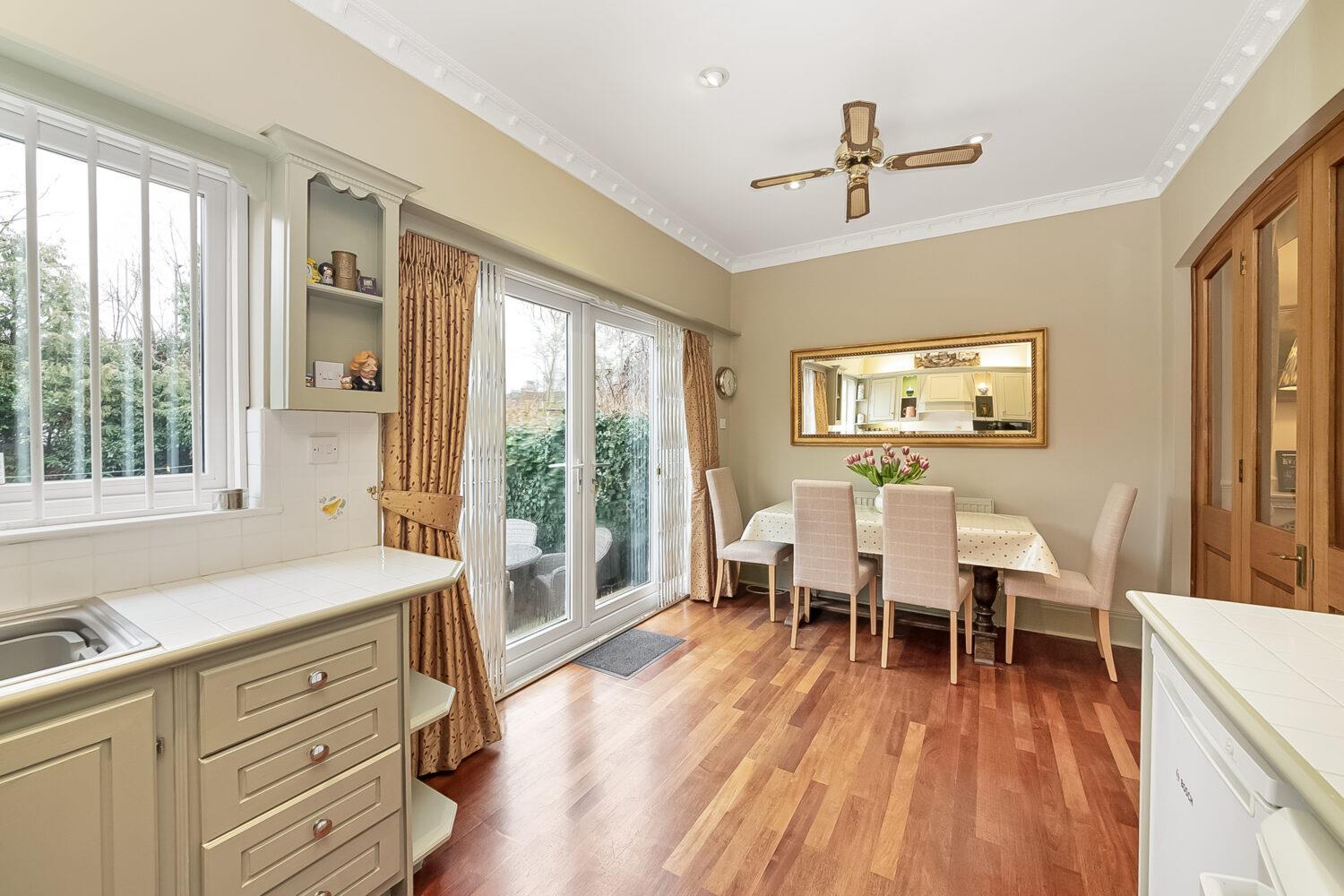 Property Image 900901af-ed76-4c77-914c-88a3cfaeb980