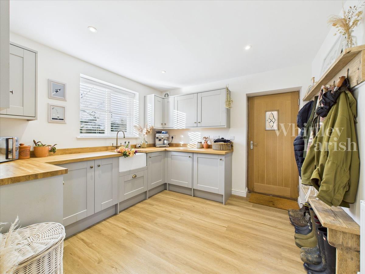 Property Image 900c71b0-c046-47be-b0d3-f593ae5b1426