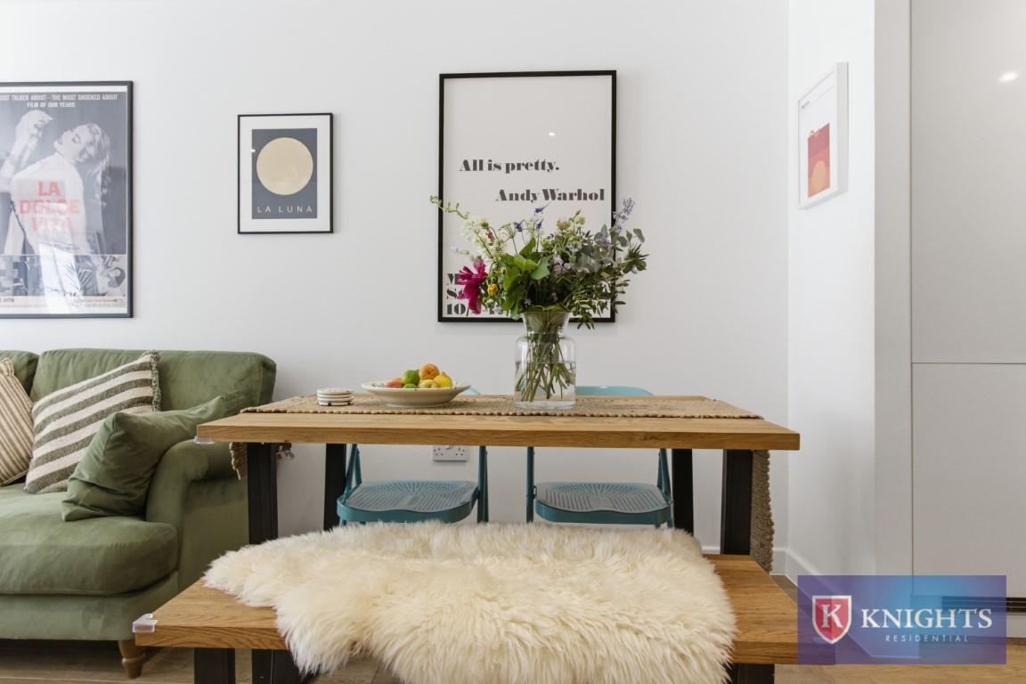 Property Image 90105279-a1bd-494a-8120-4f09d024f980