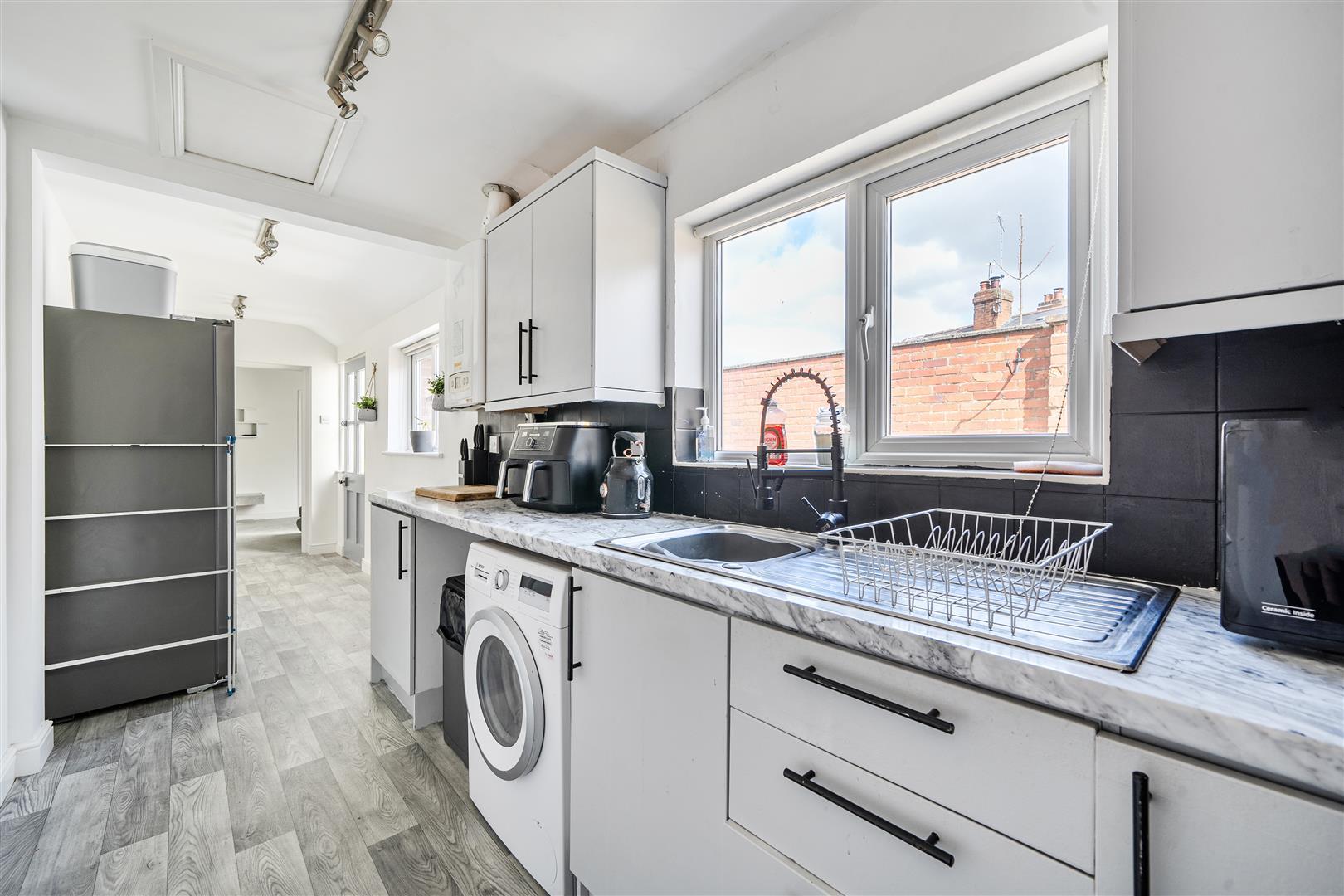 Property Image 9016dd66-e289-4db5-980c-16366f2a2aec