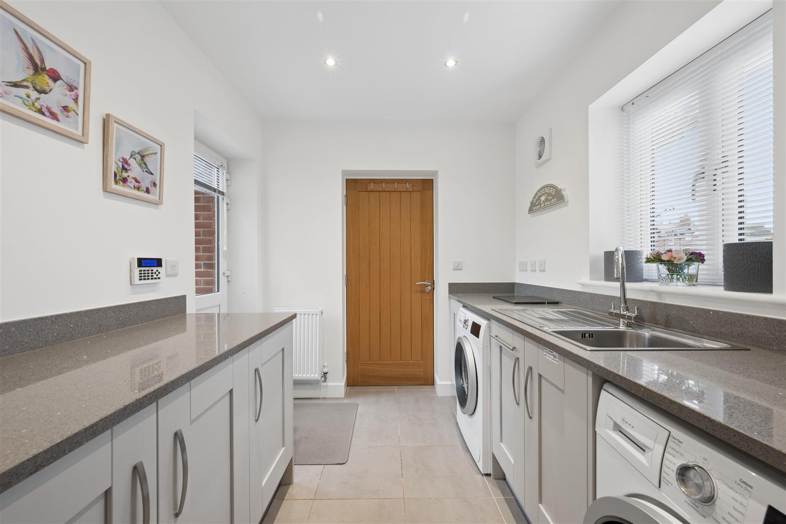Property Image 901e3190-0e97-453e-8111-a1de6020e4f9
