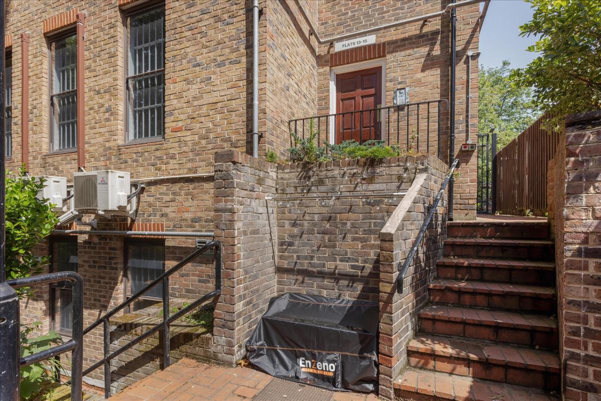 Property Image 90305bc9-e7c4-437e-a5bc-bf56c3fa2911