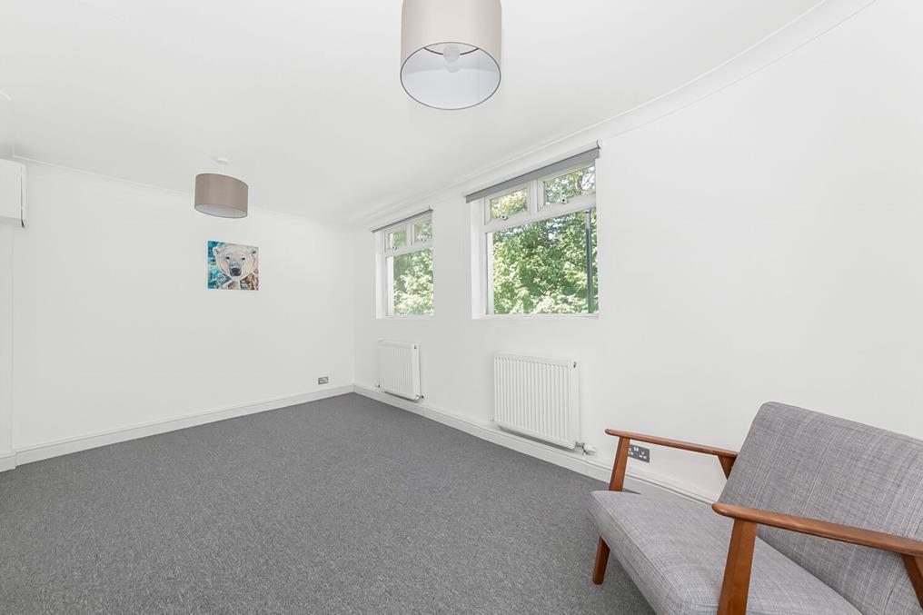 Property Image 9041a716-80a1-44f4-9d4c-d958cf907df3