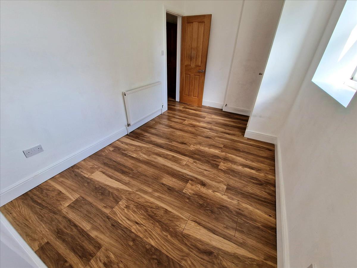 Property Image 904495d3-a845-47bc-831b-2f43bde949ce