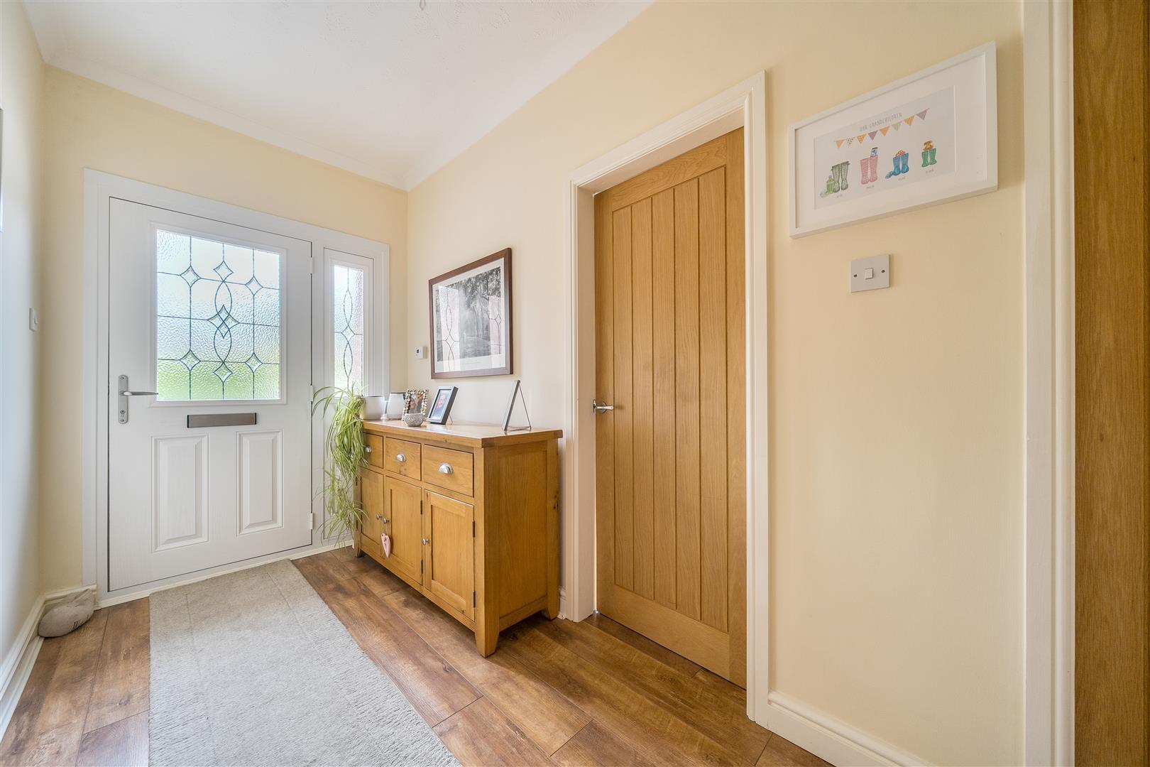 Property Image 904645c2-7fea-4f5e-8fa1-12b890db6133