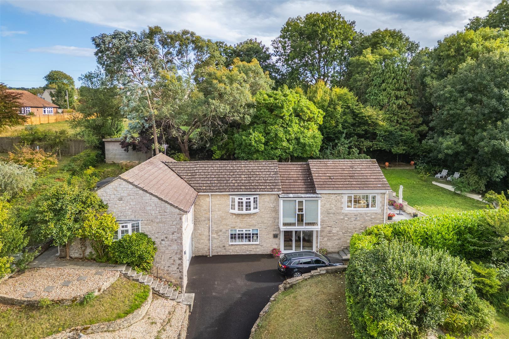 Property Image 9047b49f-c506-44c2-8210-d6dc8323cab0