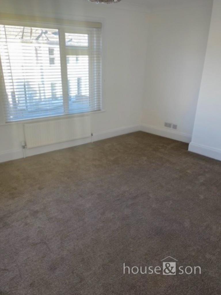 Property Image 905fb01d-e946-454d-b886-baf3017d2649