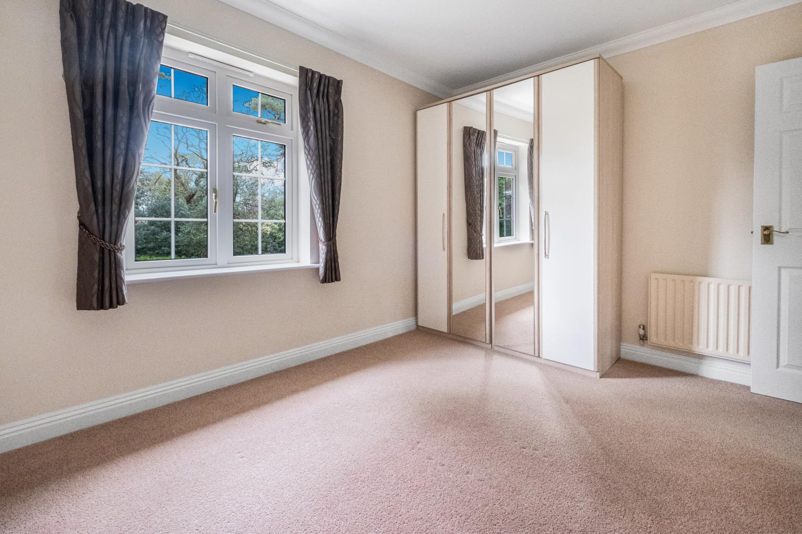 Property Image 906913cb-d994-4871-a20b-9790fadc1550