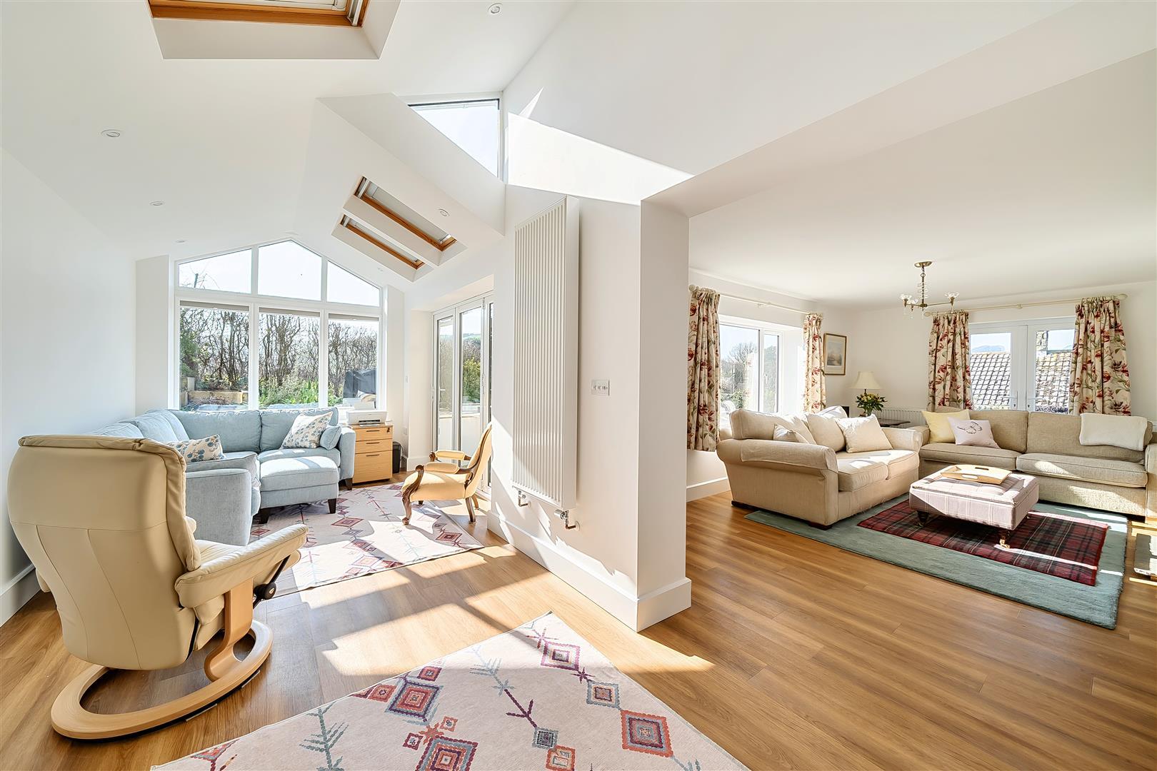 Property Image 9077d4f6-af14-4db0-b530-be4dbbe78a56