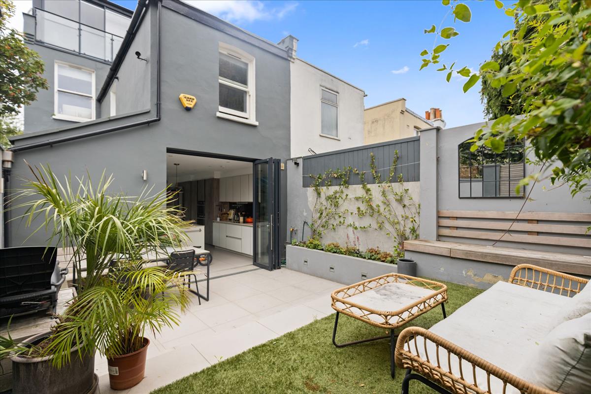 Property Image 9083b277-17a3-4848-ba43-68e5352eab7b