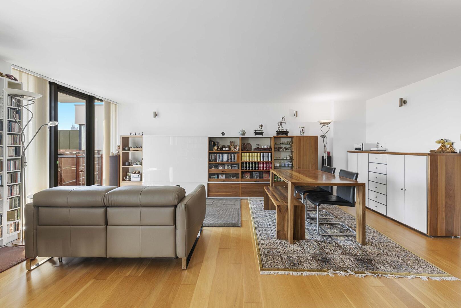 Property Image 9087a9e2-4ade-46c7-9316-fd1478a6dfe7