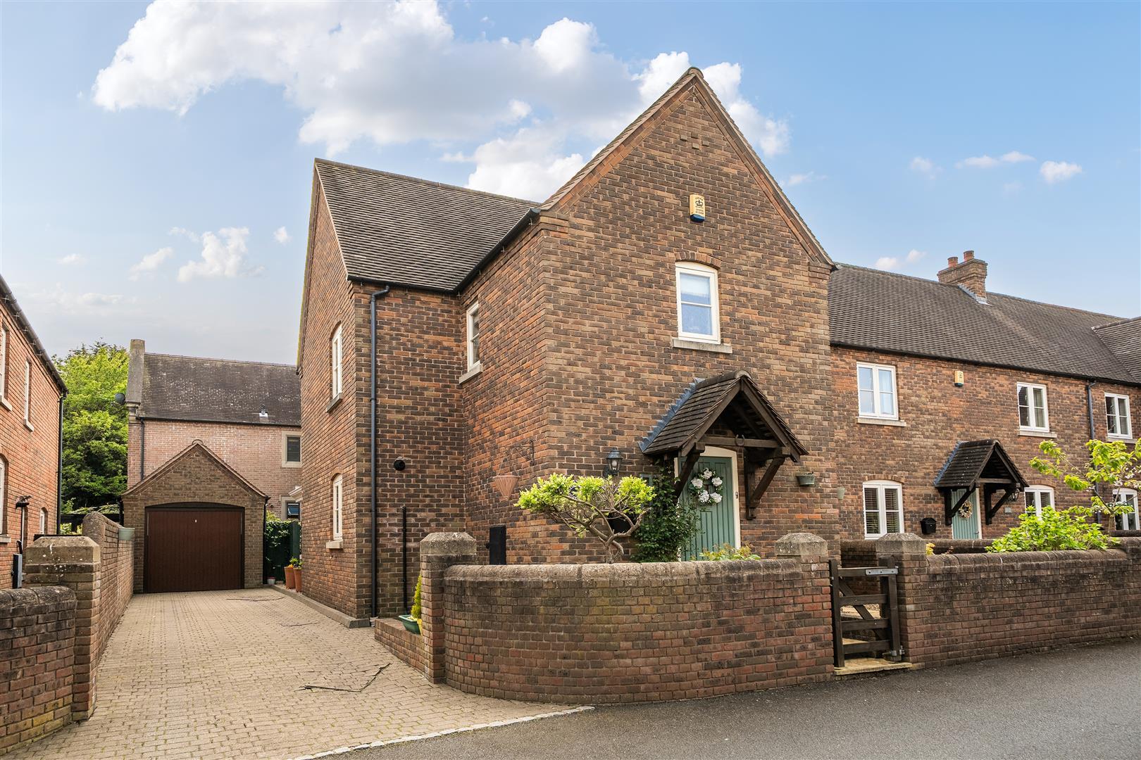 Property Image 908df036-27dd-4282-8f8d-bd8cddabd799