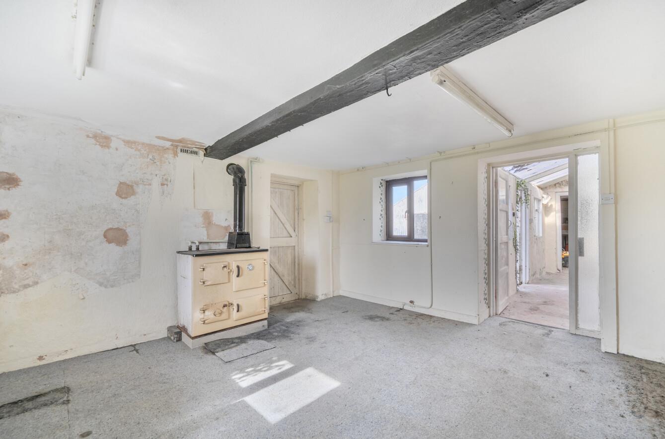 Property Image 909fb1fb-afab-465a-8415-d3b87d4b0eea