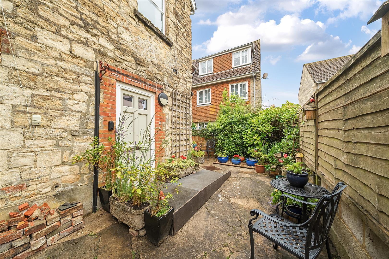 Property Image 90a1327a-de57-4112-97f5-dcf21e05bbcc