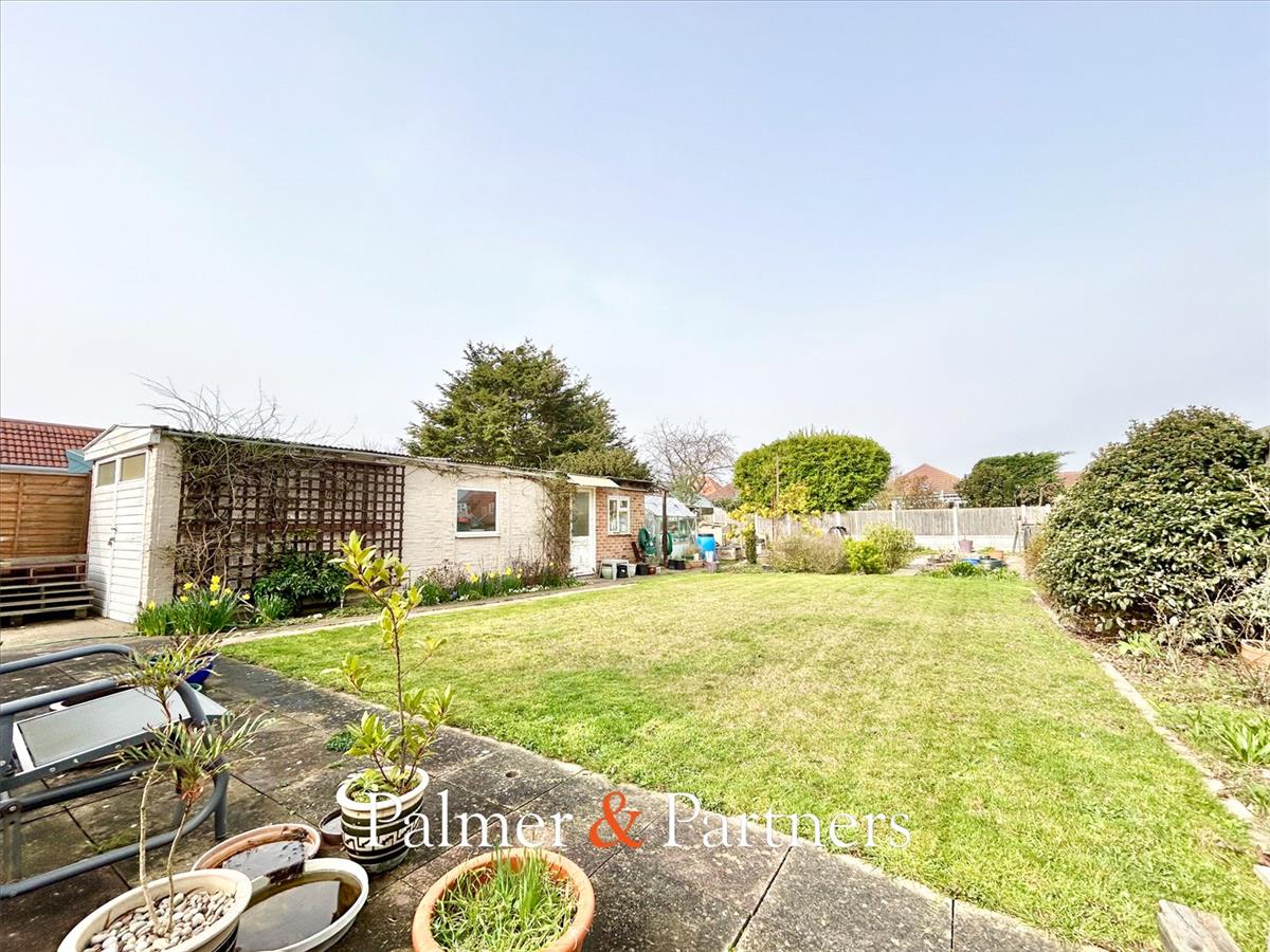 Property Image 90a4a871-1460-4cc9-87f8-b5a66caf4ab0