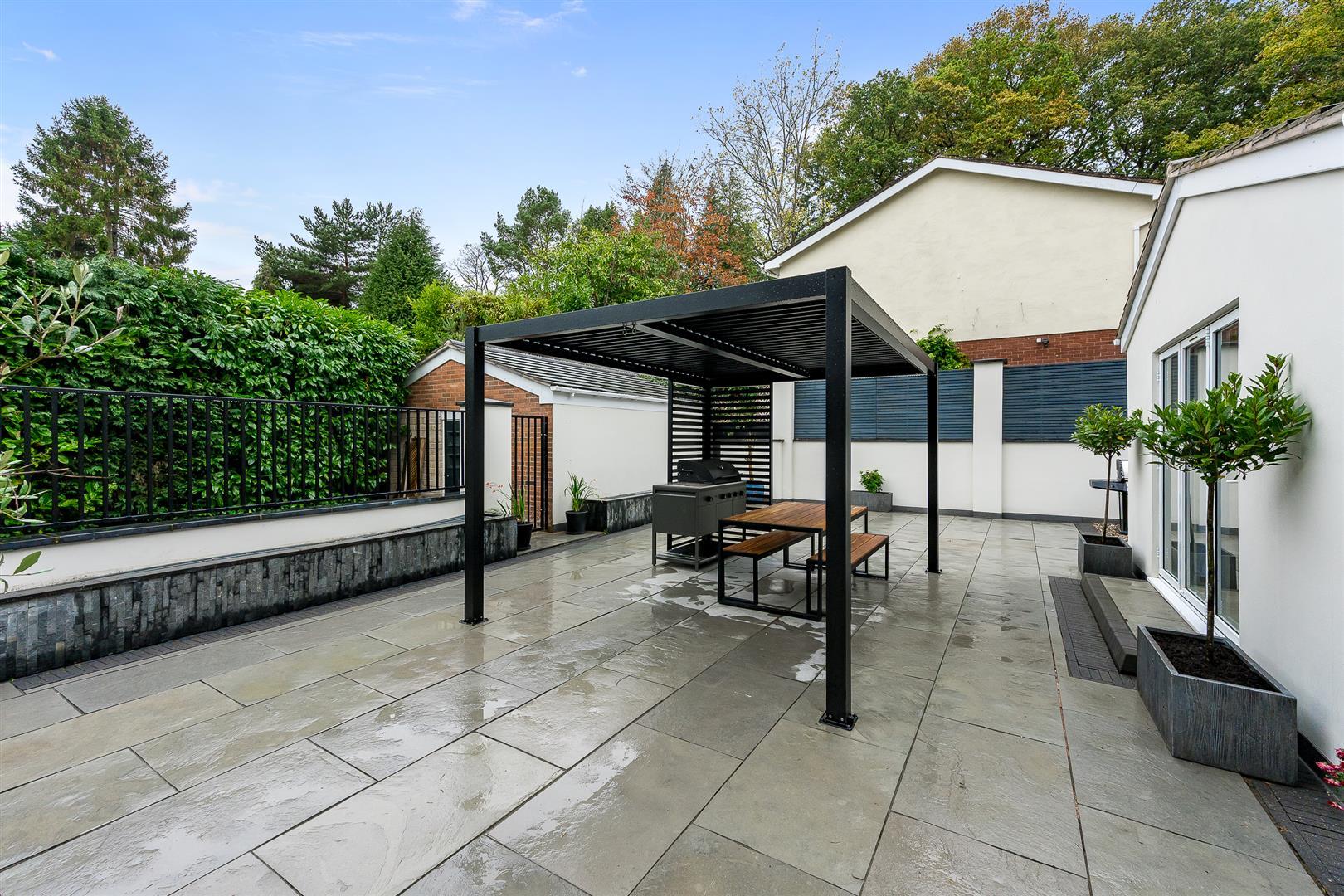 Property Image 90a562a6-dea3-4f33-9630-1e0de253092c