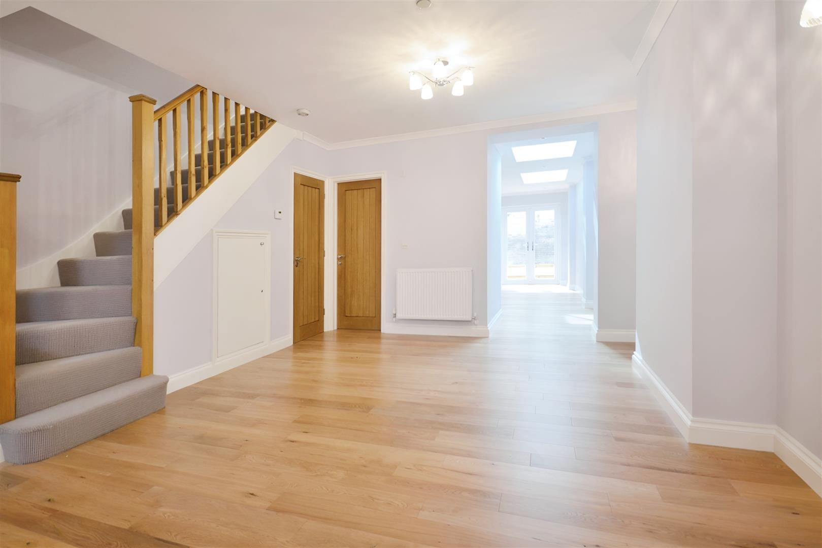 Property Image 90a8e461-75e7-46e3-aaf8-edb12b30e7f9
