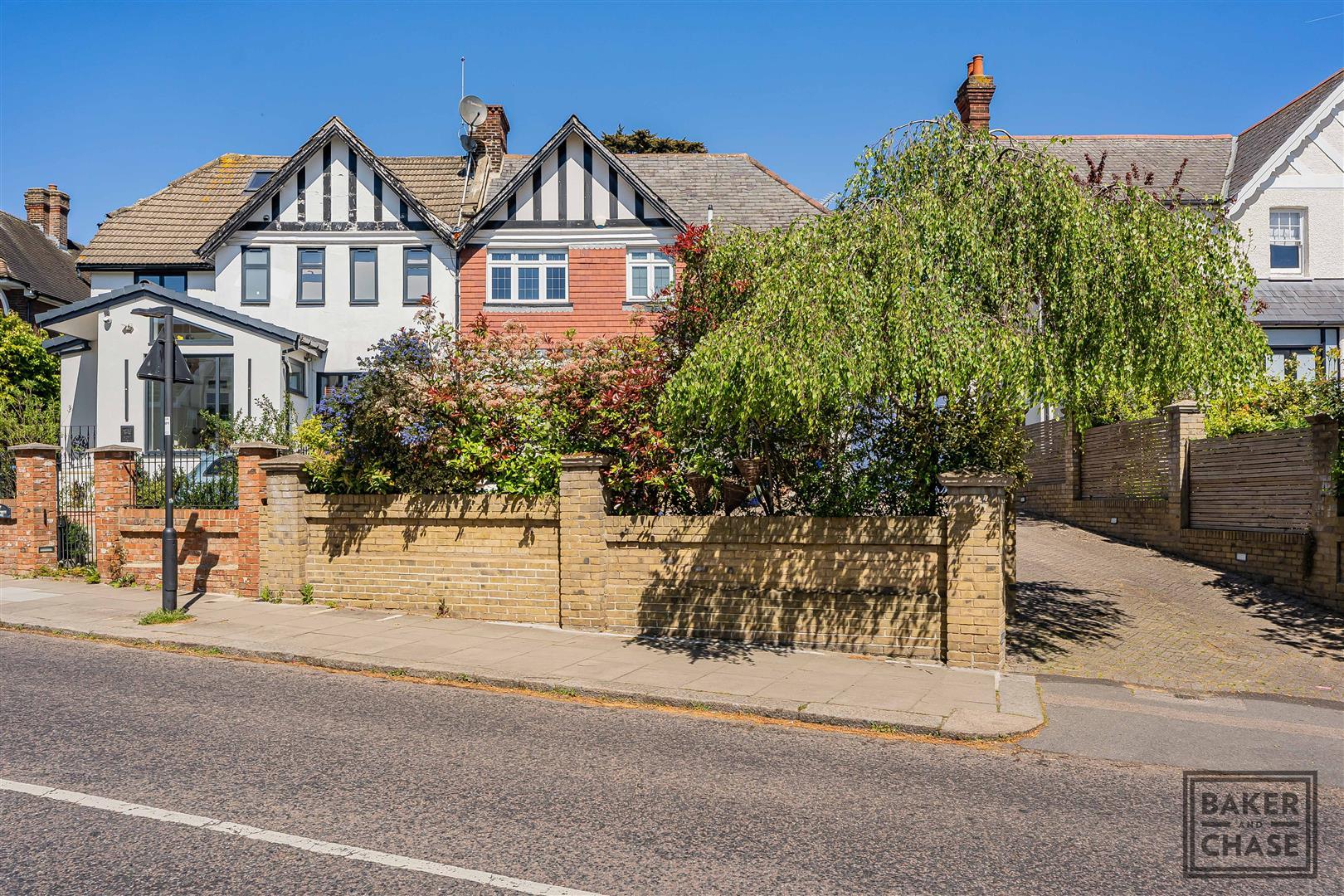 Property Image 90b24df7-2a79-45ea-8ecb-0b91d929eca7