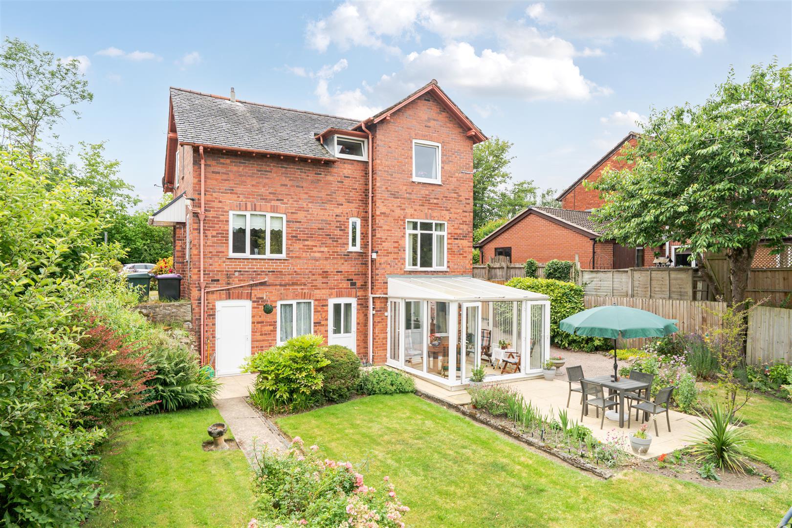 Property Image 90d0aa6f-a852-4331-bbf1-7e98bdf7b9ef