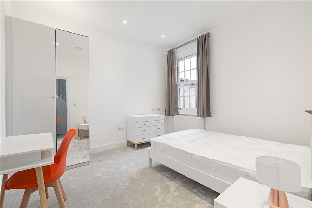 Property Image 9104ca36-23a2-49d4-91a4-9be622b2ffea