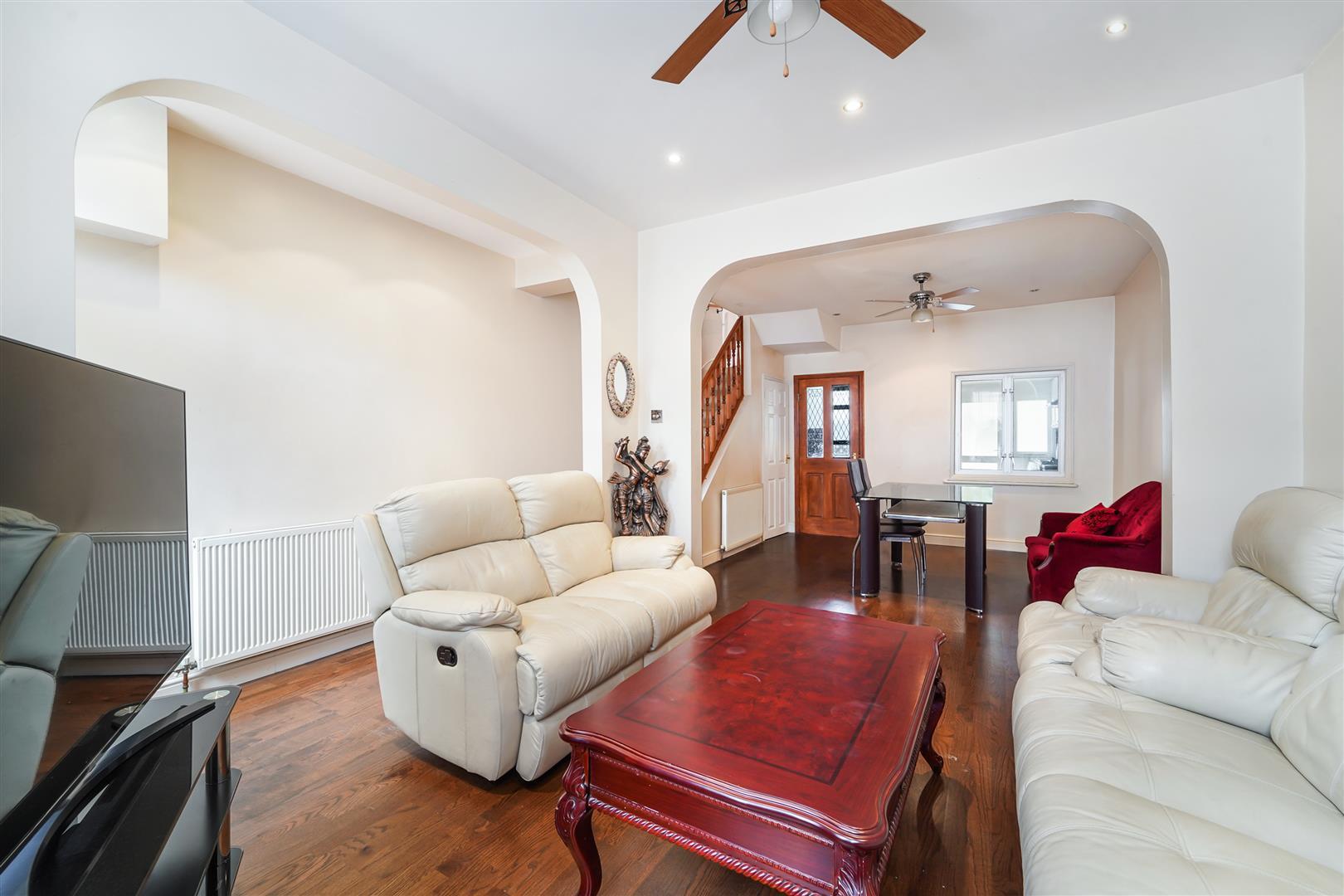 Property Image 9105f65a-457d-4127-be37-b681d3f73de9