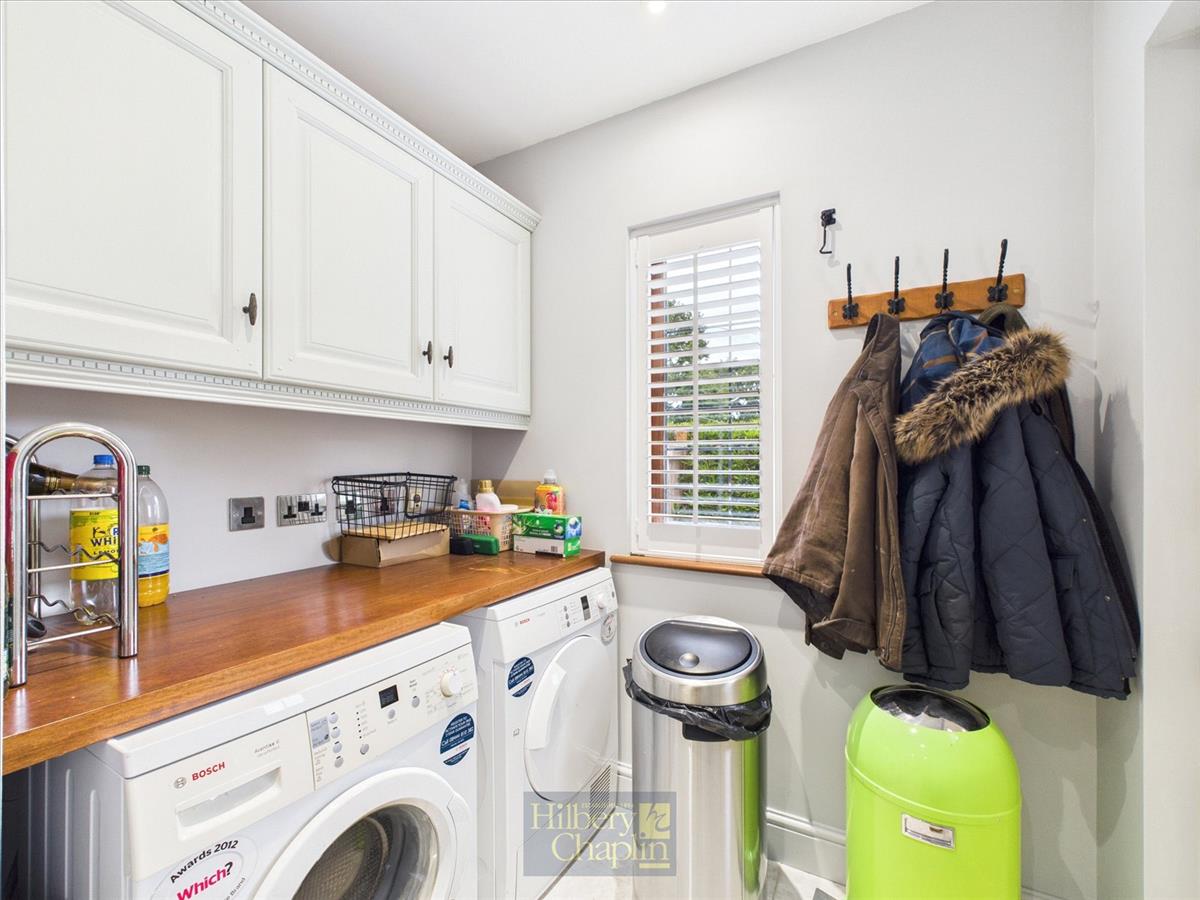 Property Image 912018eb-2fdf-48a3-a8e0-726f78b04422