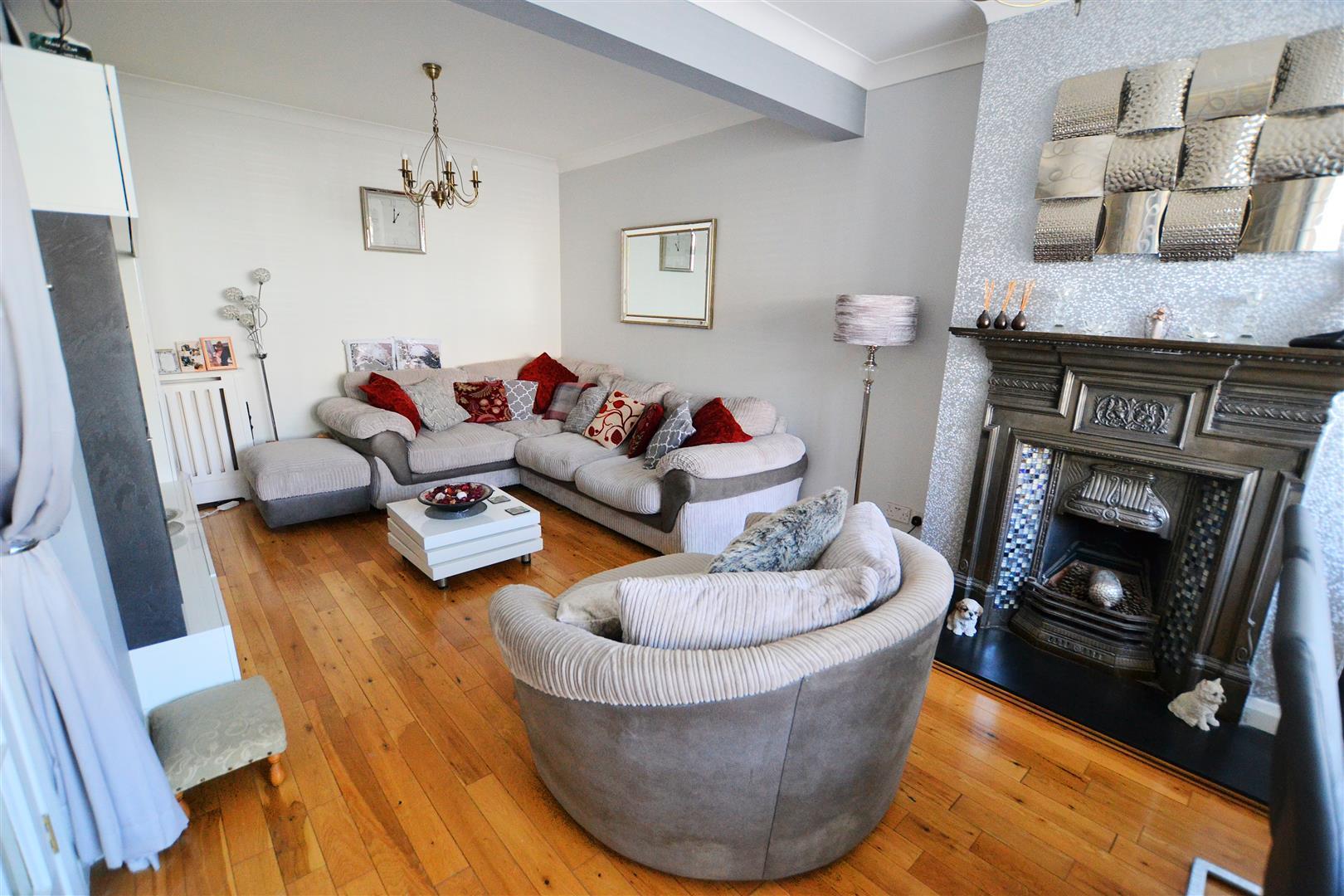 Property Image 9127b38b-779a-46cc-a16c-e9c727c48e43