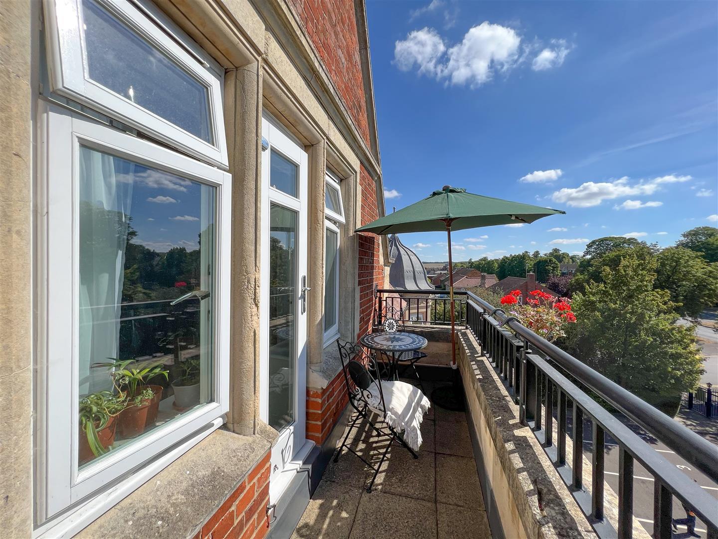 Property Image 91371d63-8c15-45cc-b559-d66544ea6637