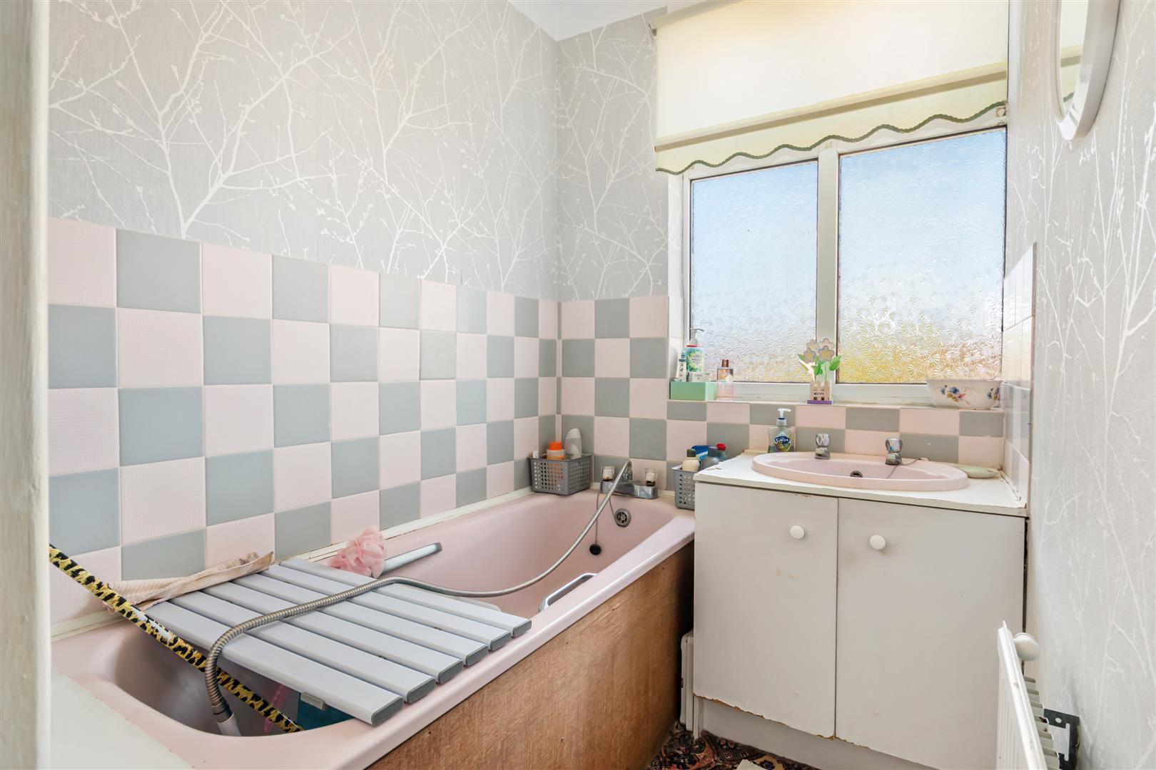 Property Image 913d8b7a-ed86-4c9d-9d54-2c67bf712d8c