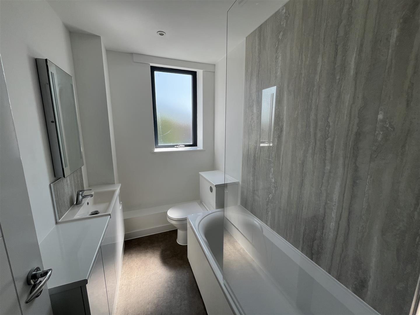Property Image 9147ef40-824b-4a17-b80d-2cef8e9b99a7