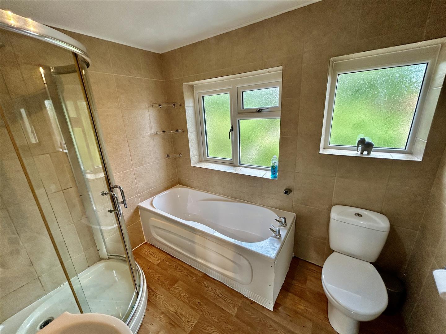 Property Image 9150d8a8-13de-4e74-a0e2-fb06f9a8a46d