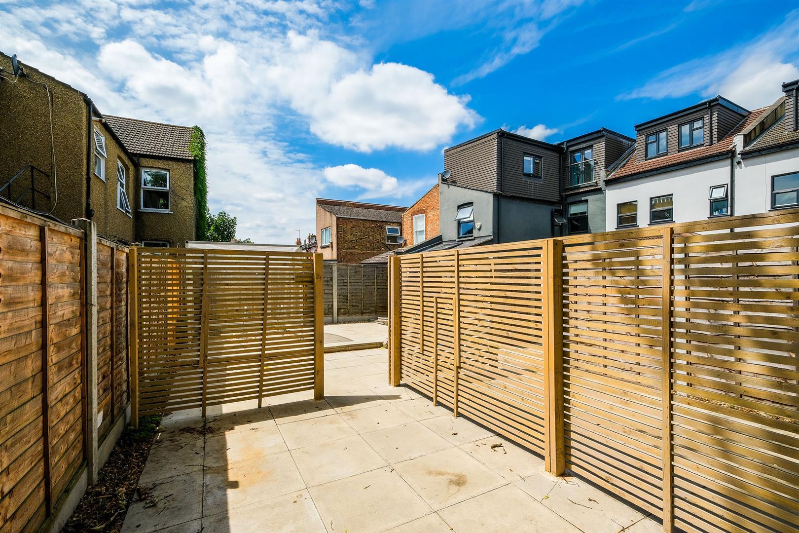 Property Image 915583c1-0fe1-4731-b0c1-67f6de91a87b