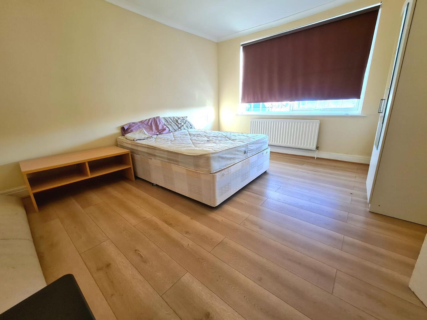 Property Image 916cfc10-3439-42ee-bc72-31e968b62f20