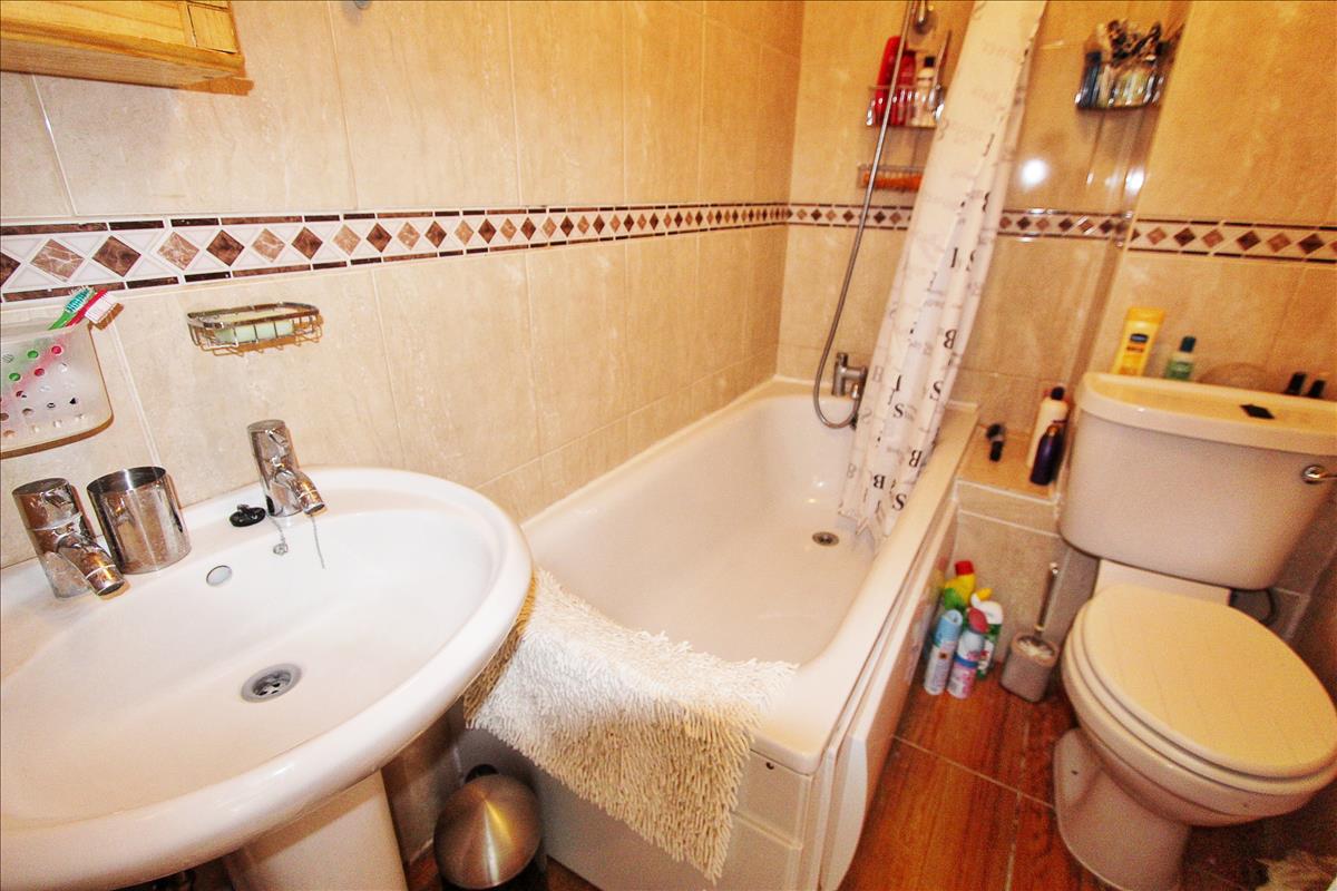 Property Image 91769d75-5228-426b-b2f6-c22bb5acfb24