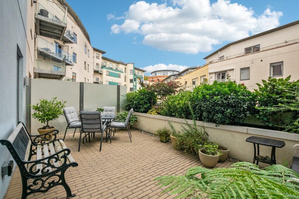 Property Image 91837f1f-2bc6-43b5-90ed-b08839a9dd3a