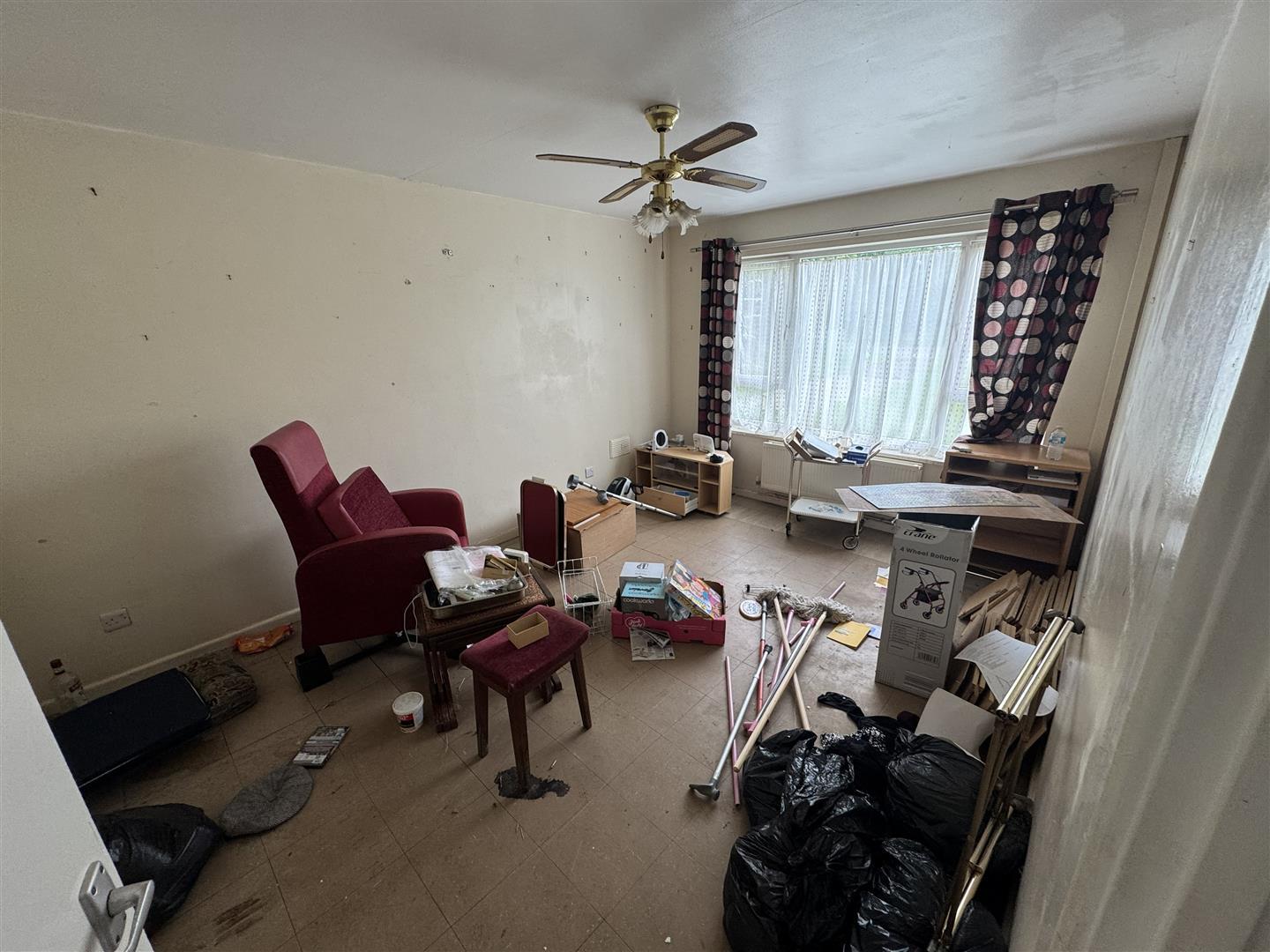 Property Image 91844f41-e20f-4a3d-b916-e53ad00a0af1