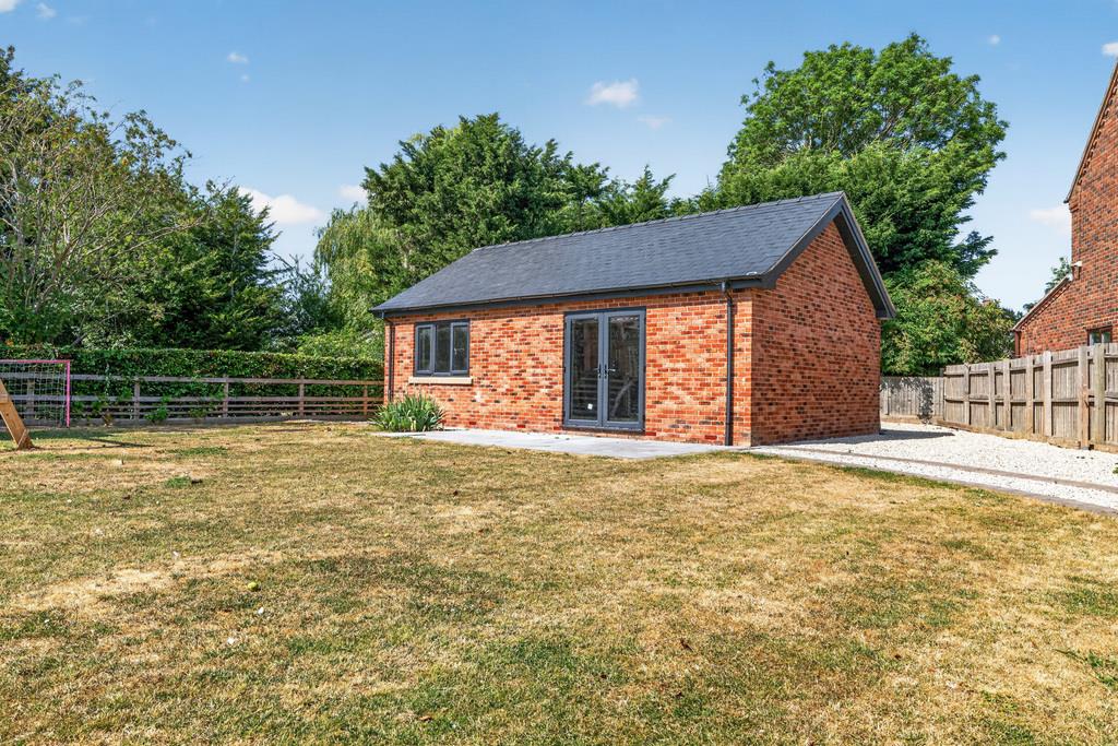 Property Image 91881757-43ac-4b6e-ac29-fab58068d133