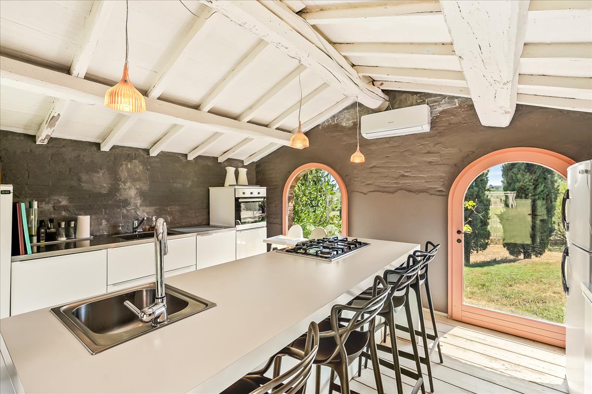 Property Image 9188dbc3-1d74-46fb-96c9-3ac4b3613a53