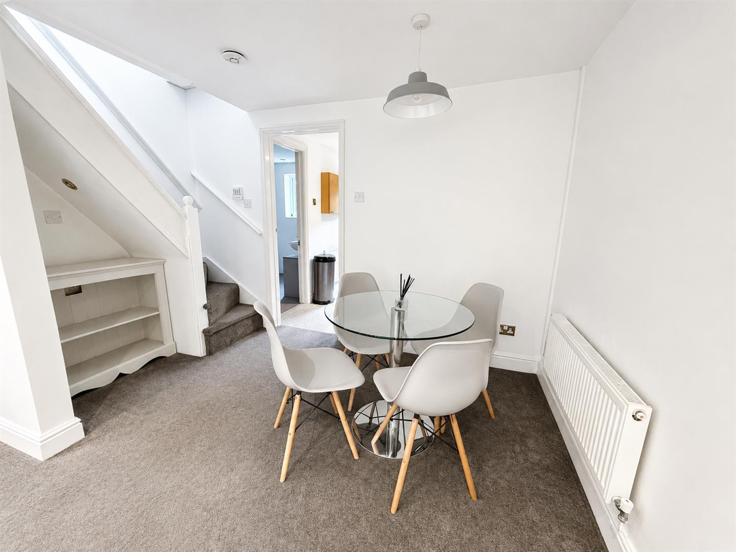 Property Image 91aaf7a2-1ff1-405e-bdd1-4a86c0f549f8