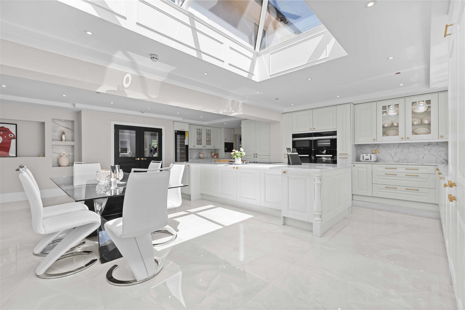 Property Image 91ae67f9-638a-45d2-bf21-37e366de91aa