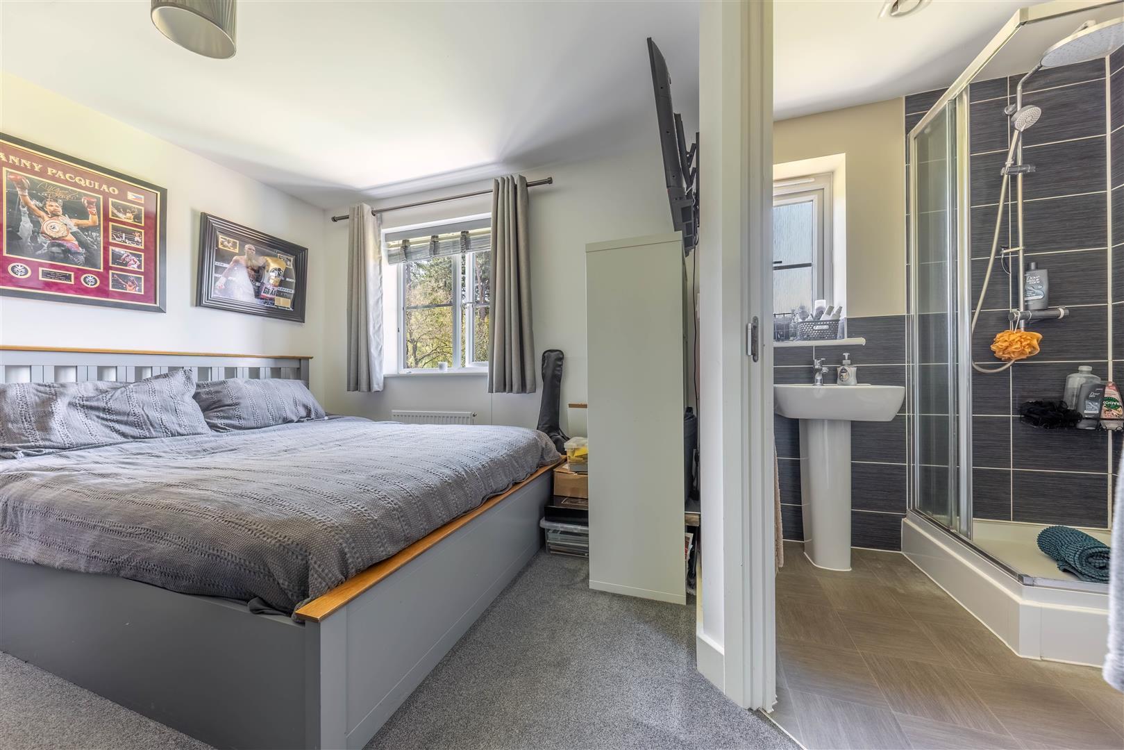 Property Image 91aeeb4c-0946-45f5-a7f6-acb852732a2e