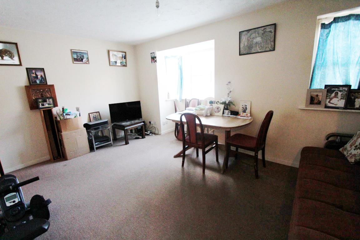 Property Image 91b9149a-8770-44e6-bfe7-5822fe430978