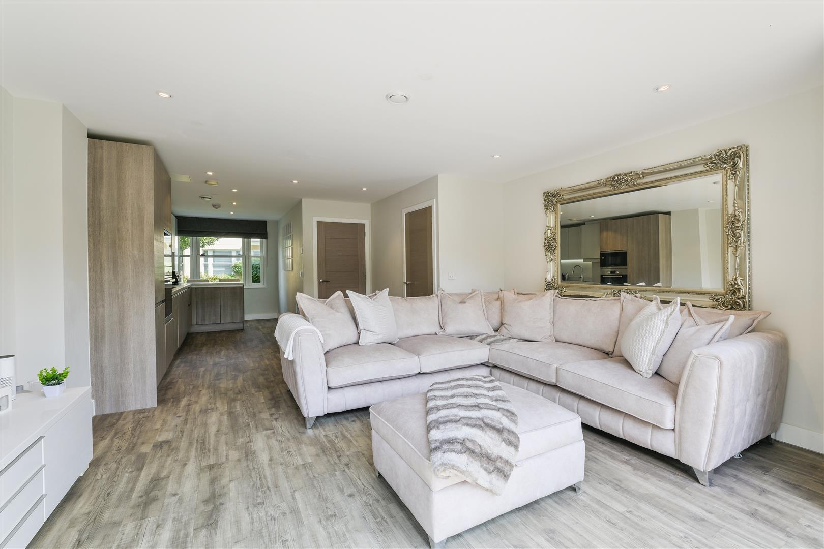 Property Image 91d4498a-d600-49f9-9f4f-0583d4e6c028