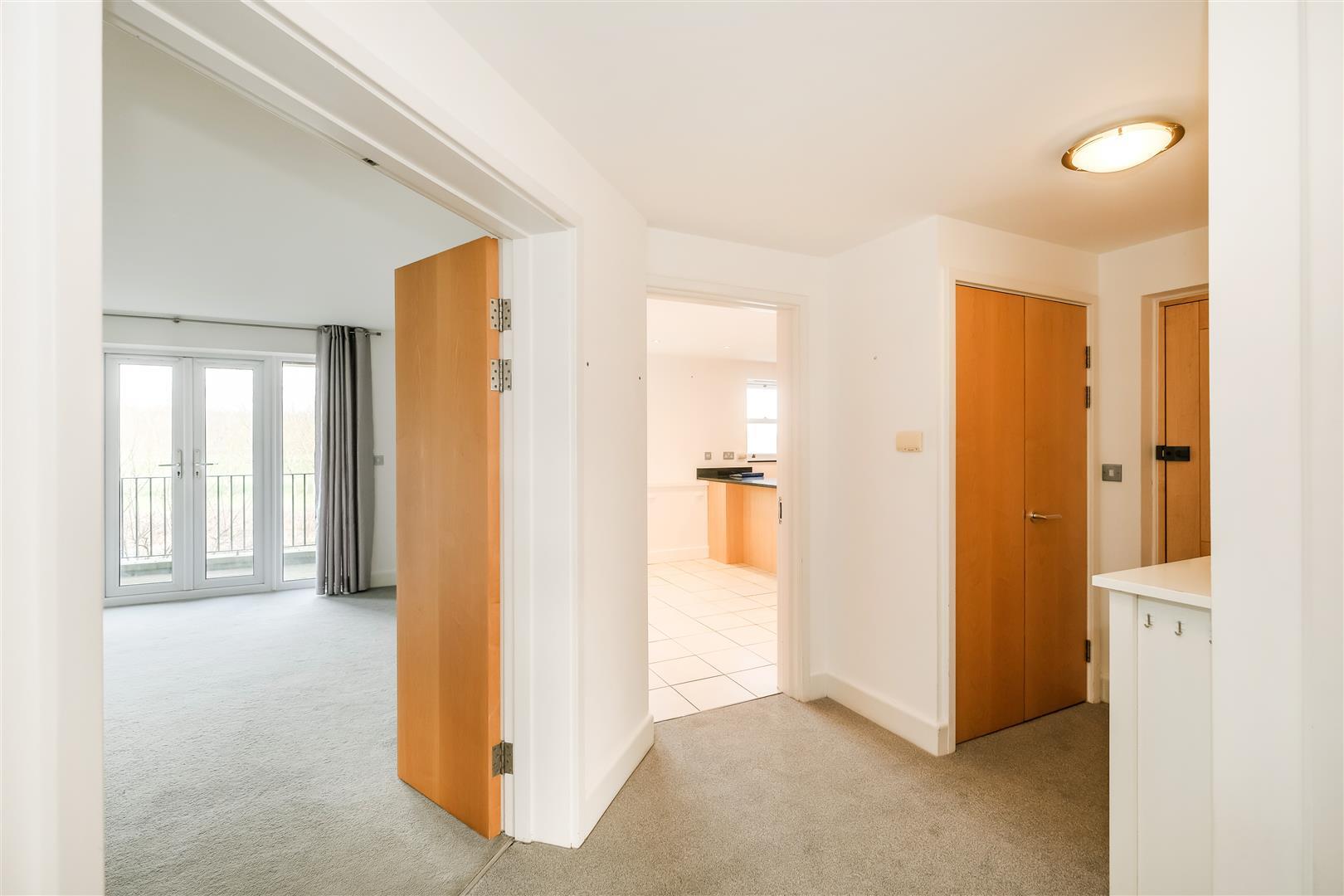 Property Image 91e17ddc-9834-4714-96cf-670b179ae221